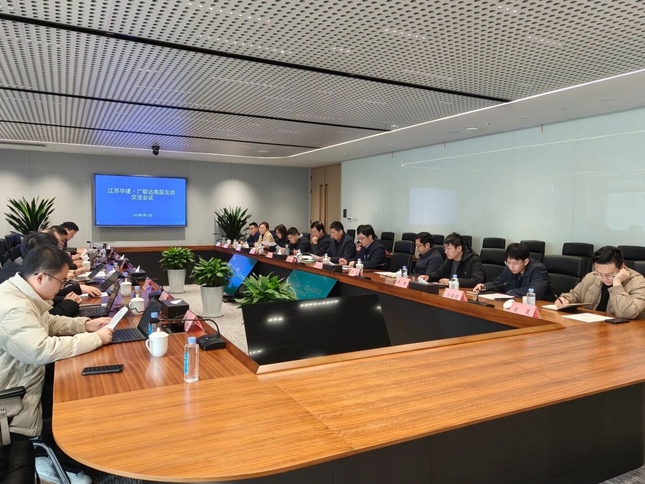 1773912540342984.jpg 6448731c84659a8d80a983d7acdbc9f8.jpg